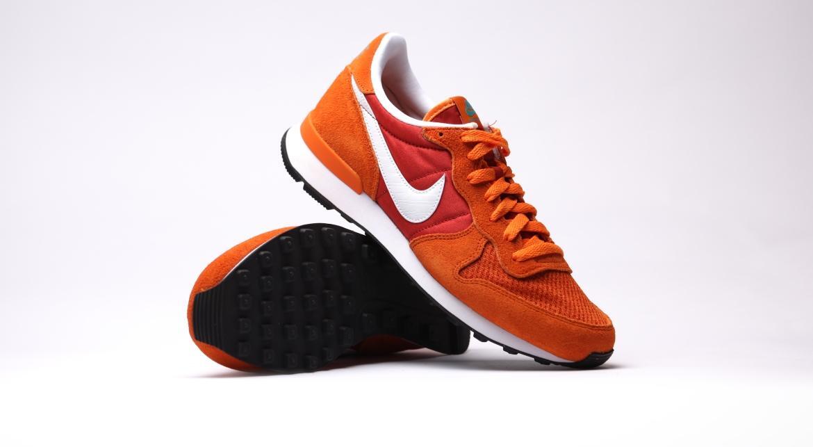 Nike Internationalist 
